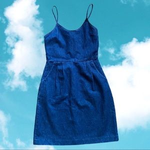 Denim pocket dress